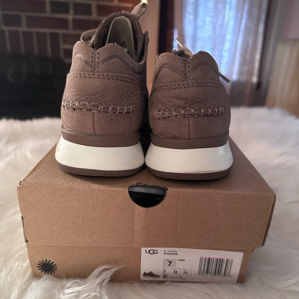 Uggs Adaleen sneaker - Picture 2 of 7